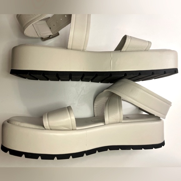 Zara Off White/Cream Leather Flat Strappy Platform Sandals Boho Beach Summer - Picture 16 of 16